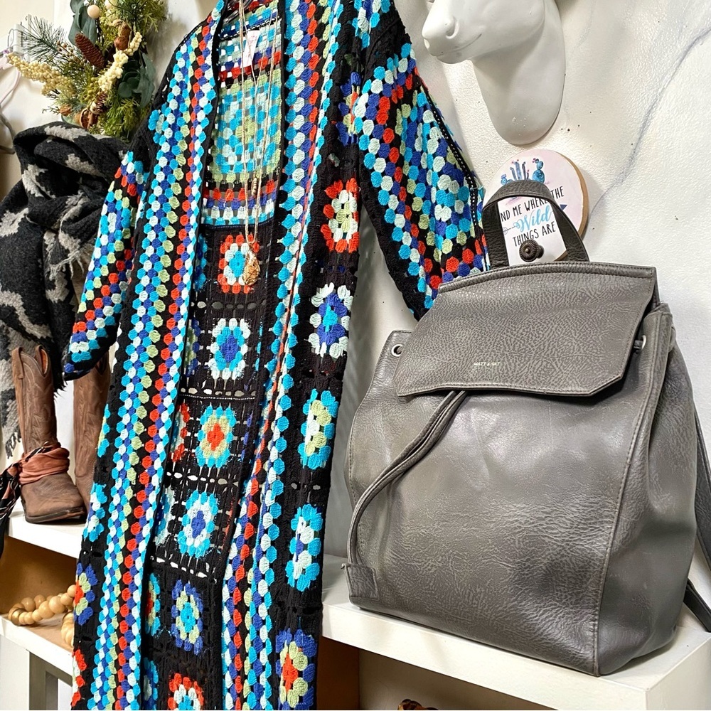 Matt & NAT vegan leather MUMBAI backpack in rustic grey finish